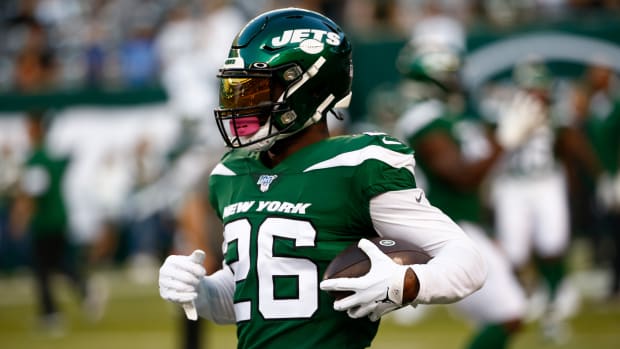 uni-watch-new-york-jets-nfl-preview.jpg